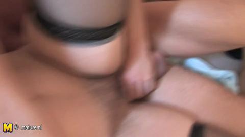 47201